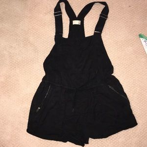 Aritzia Wilfred Beatriz black romper